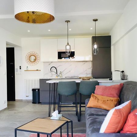 Salsa Luxe Terrasse Et Parking Plages A 100M Best Of Juan المظهر الخارجي الصورة