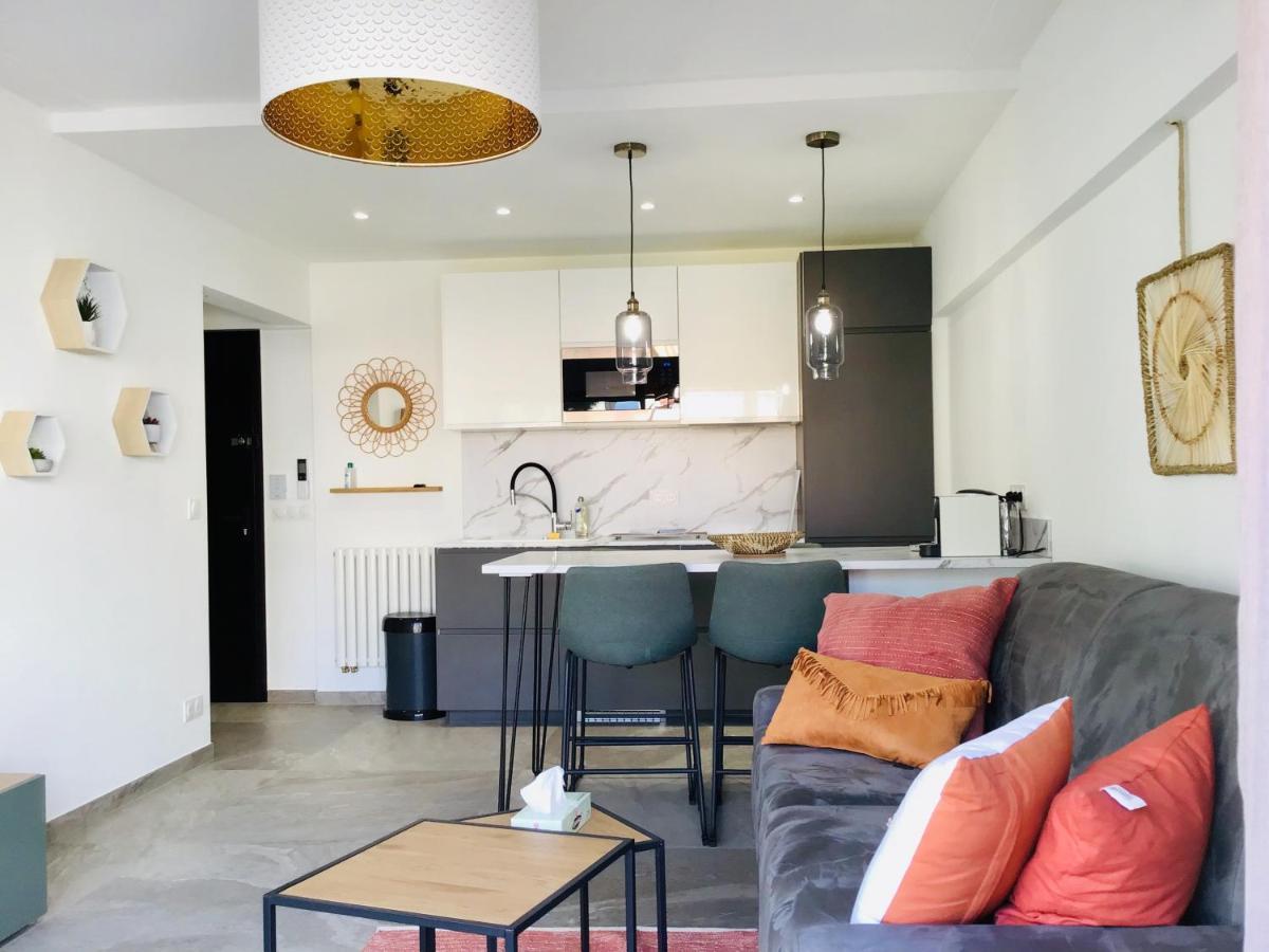 Salsa Luxe Terrasse Et Parking Plages A 100M Best Of Juan المظهر الخارجي الصورة